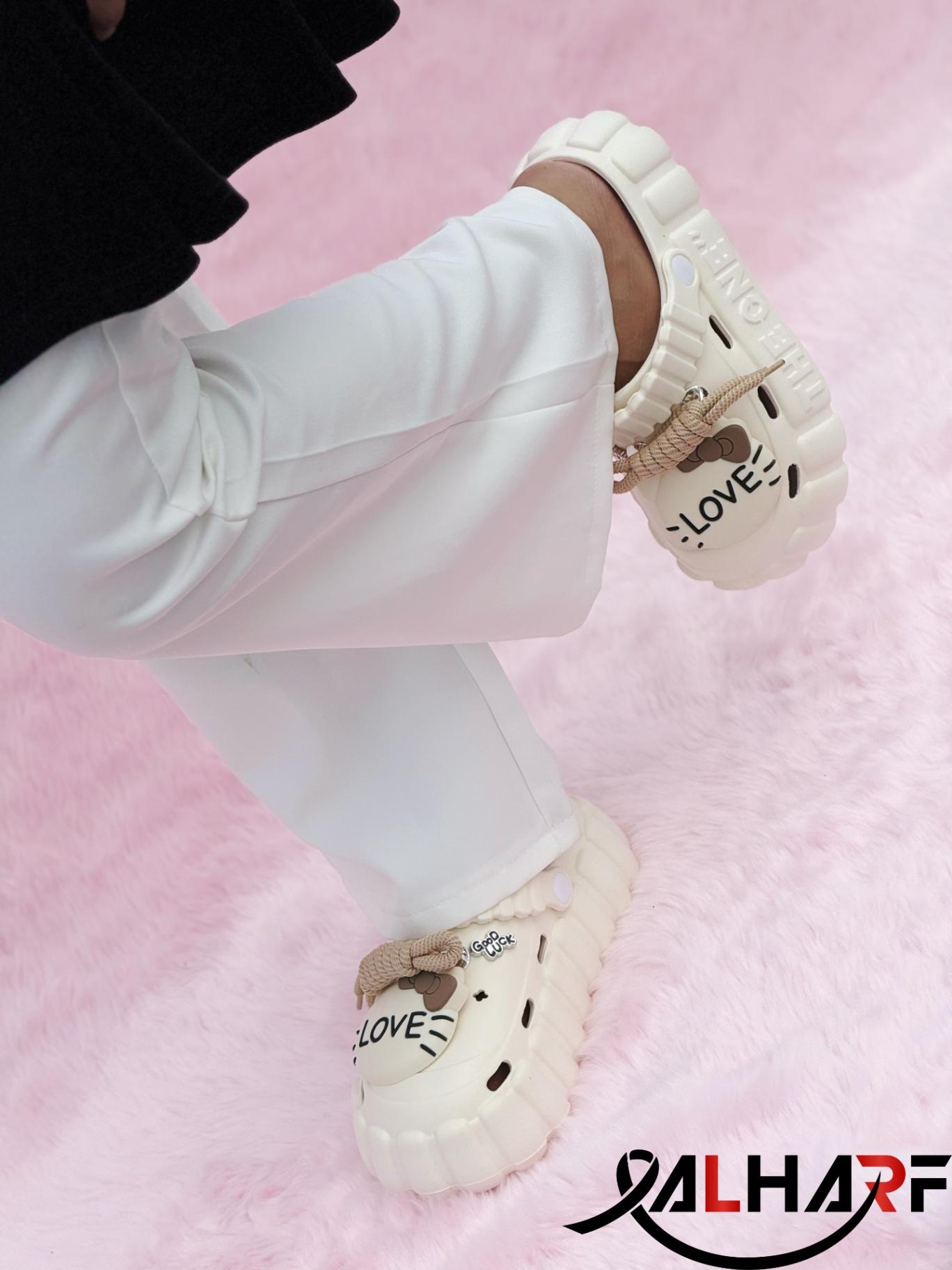 Hello Kitty Crocs (2” Heel)